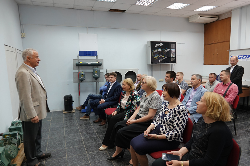 Московский государственный университет пищевых производств получил уникальный подарок от компании Морена