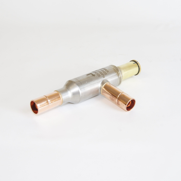 Регулятор давления конденсации Sanhua LTF16H05 пайка 5/8" 2.34 м³/ч (10500002401)