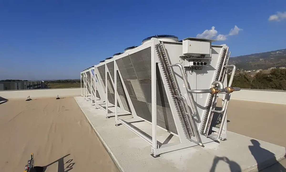 CO2-система логистического центра в Италии с теплообменниками Güntner