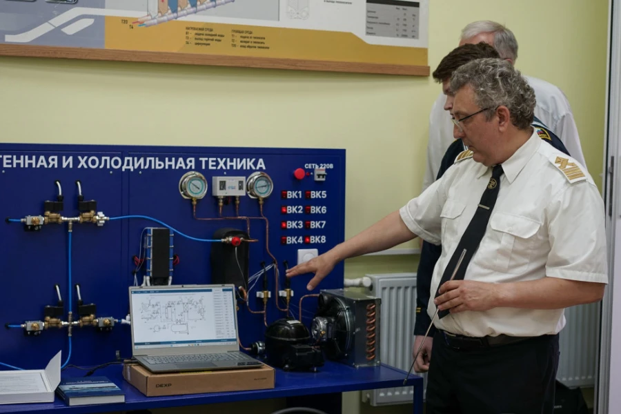 Лаборатория судовых холодильных установок и криогенных систем ГУМРФ